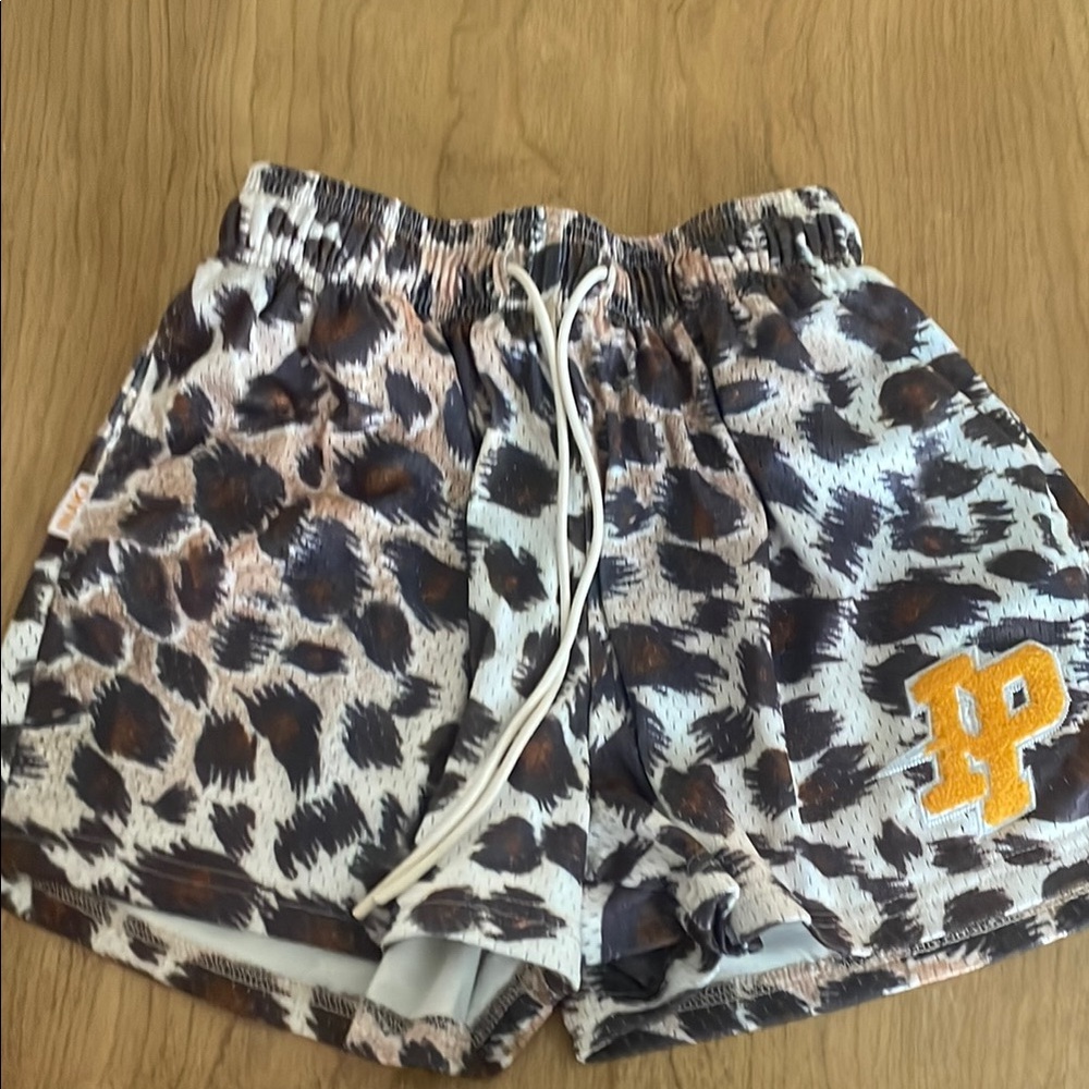 Inaka Power Athletic Shorts Brown and White Lightweight Design